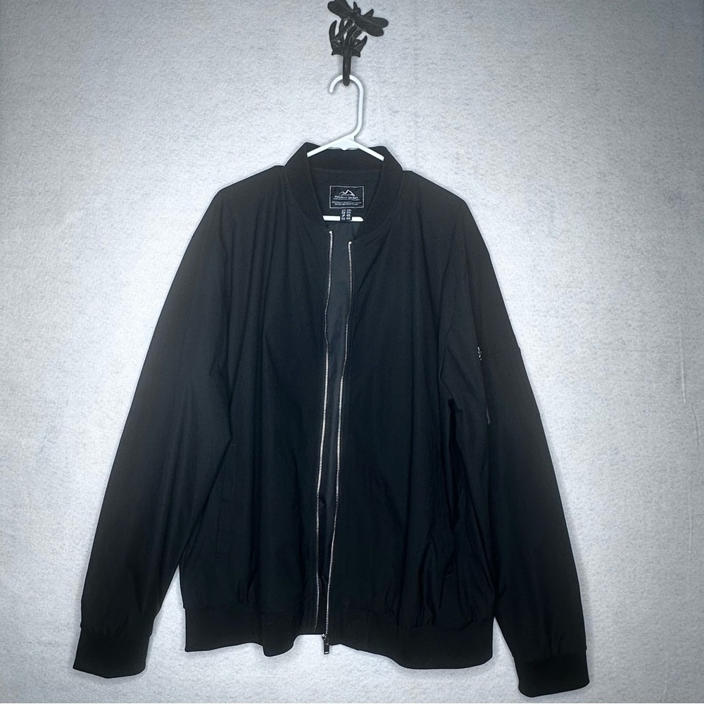 Men’s Black Lightweight Jacket – Outdoor Zip Front – Size 2XL